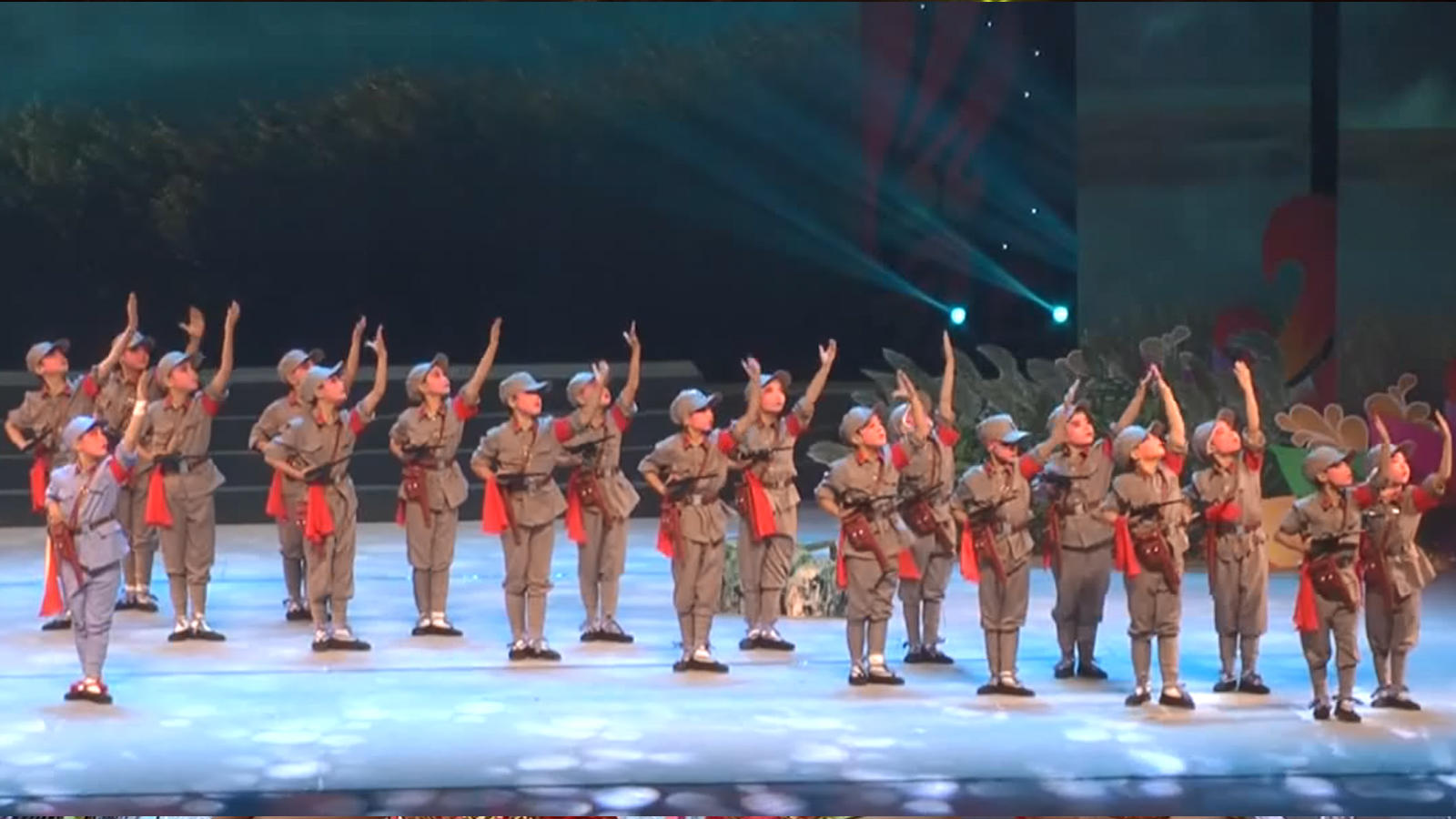 金華 現代婺劇《十八棵青松》.jpg