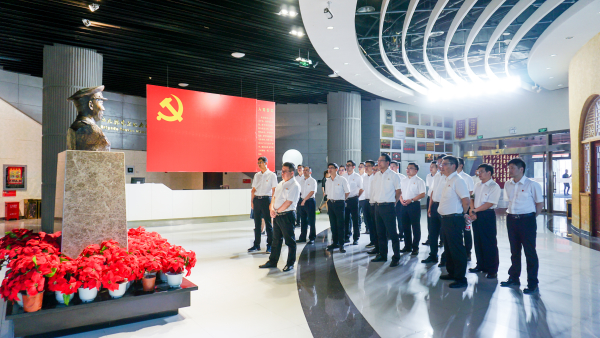 DSC00536- 20190702-省援疆指揮部赴兵團第一師開展“不忘初心 牢記使命”主題教育專題讀書班活動。俞劉東攝.jpg